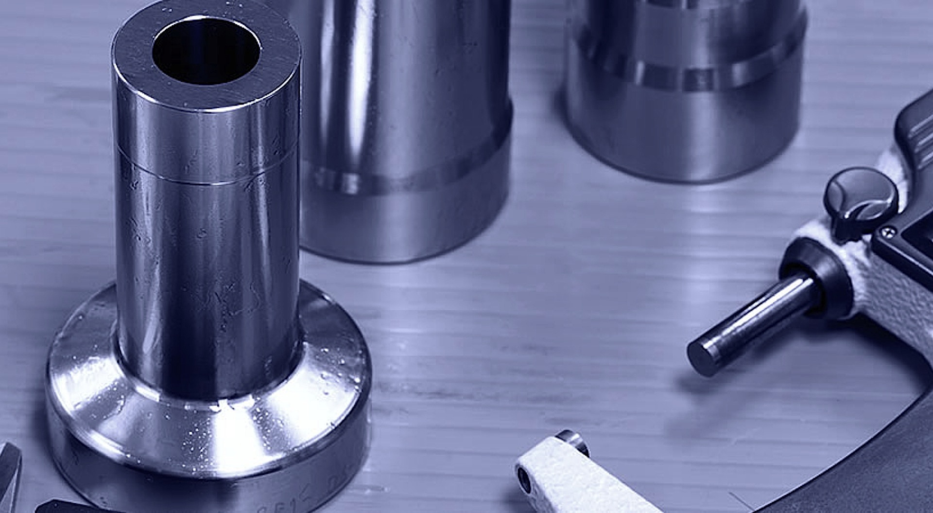 Maquinados ABS :: Servicios CNC, Torno, Fresado, CAD / CAM, Guanajuato.